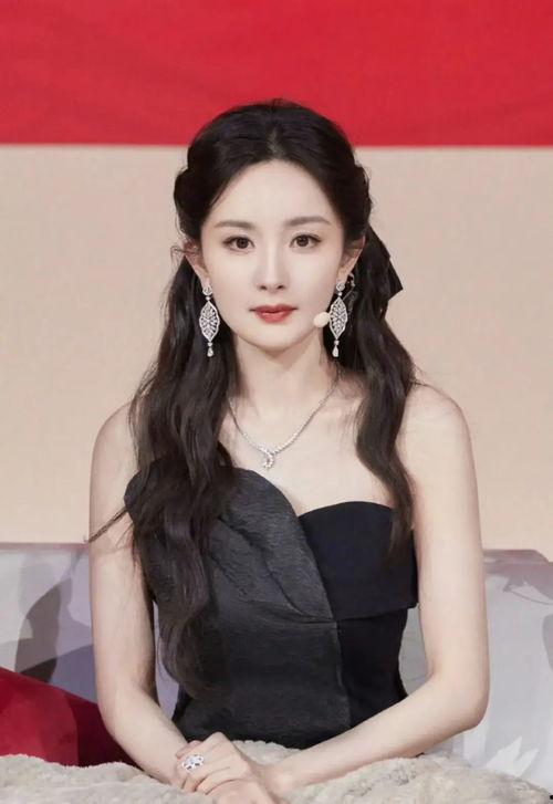 娱乐圈杨幂吃瓜直播间,揭秘娱乐圈幕后故事 第2张 娱乐圈杨幂吃瓜直播间,揭秘娱乐圈幕后故事 第2张